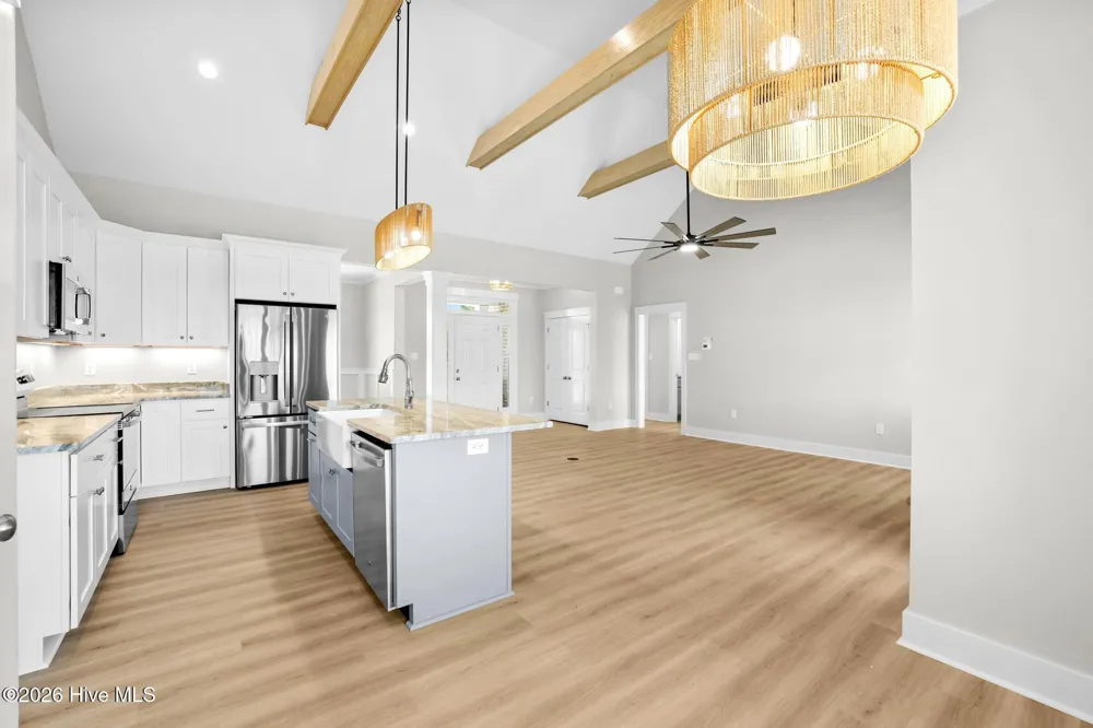120 Colington Circle Aydlett, NC 27916