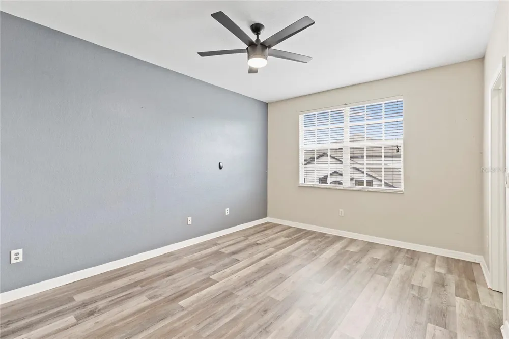 1522 SUMMERGATE DRIVE Valrico, FL 33594