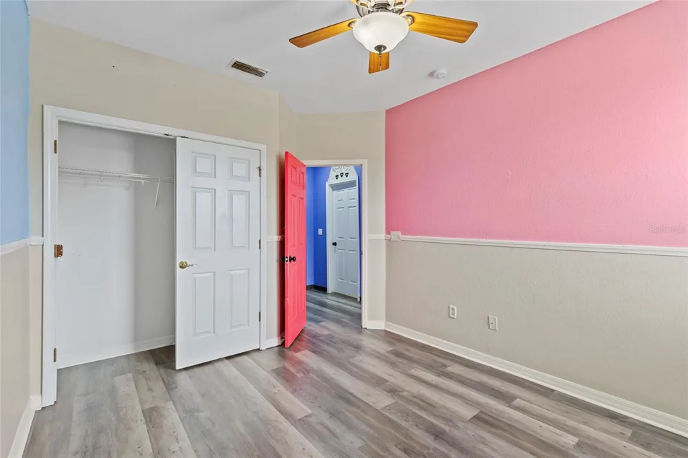 1522 SUMMERGATE DRIVE Valrico, FL 33594