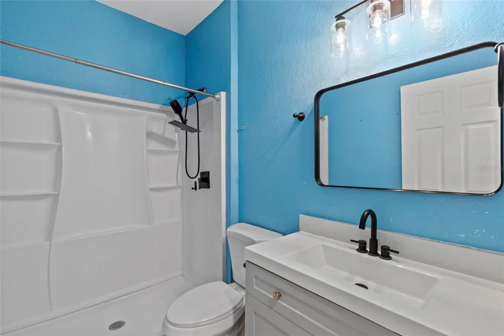1522 SUMMERGATE DRIVE Valrico, FL 33594