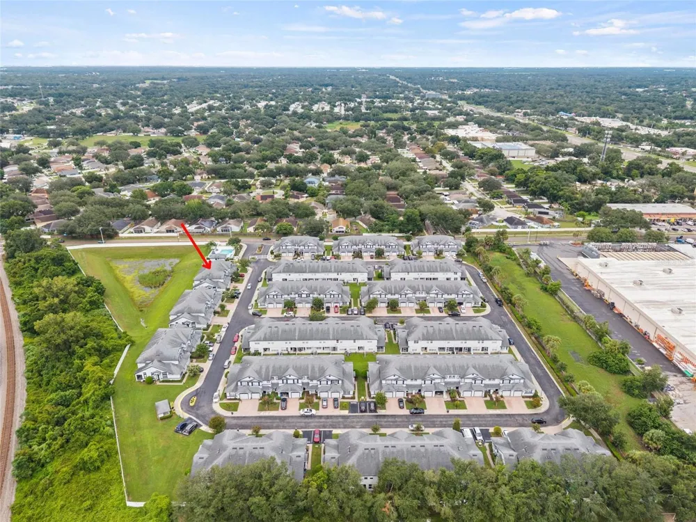 1522 SUMMERGATE DRIVE Valrico, FL 33594