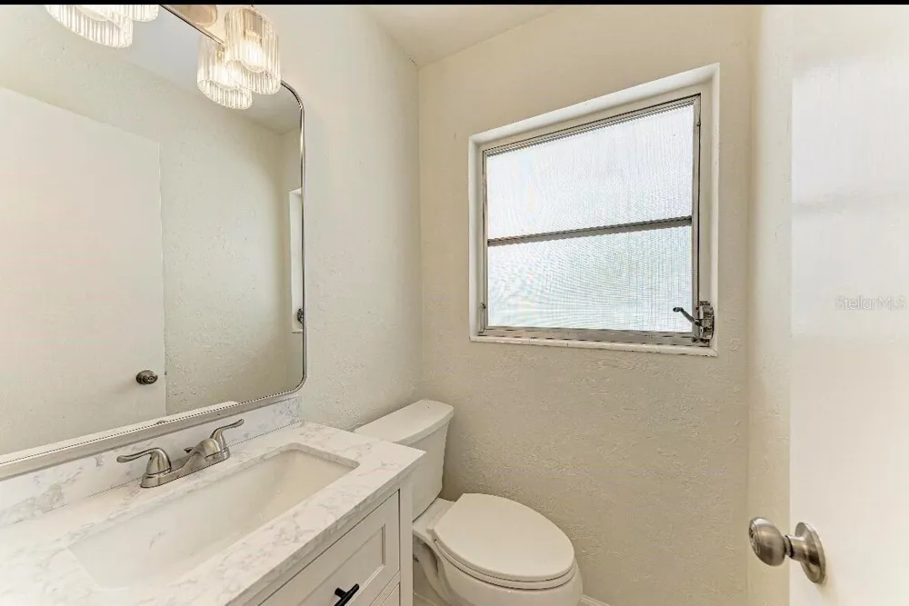 3207 19TH AVENUE W Bradenton, FL 34205