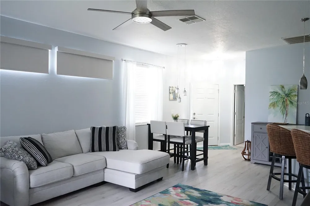 2032 INVERNESS GREENS DRIVE #76 Sun City Center, FL 33573