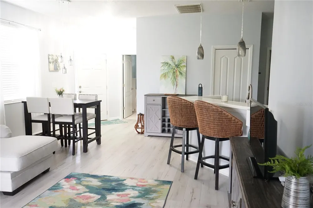 2032 INVERNESS GREENS DRIVE #76 Sun City Center, FL 33573