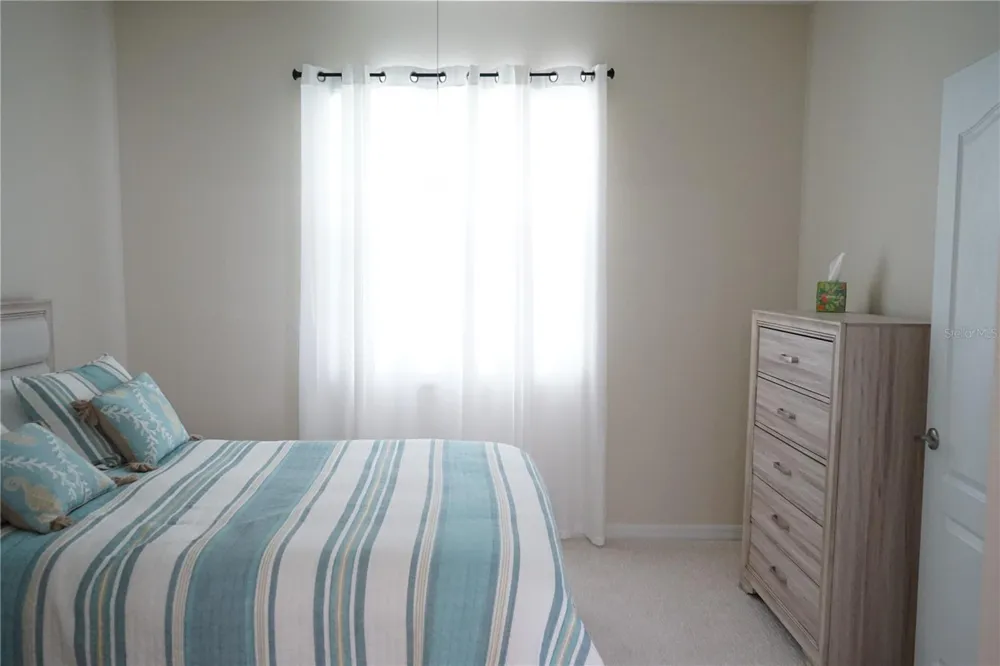 2032 INVERNESS GREENS DRIVE #76 Sun City Center, FL 33573