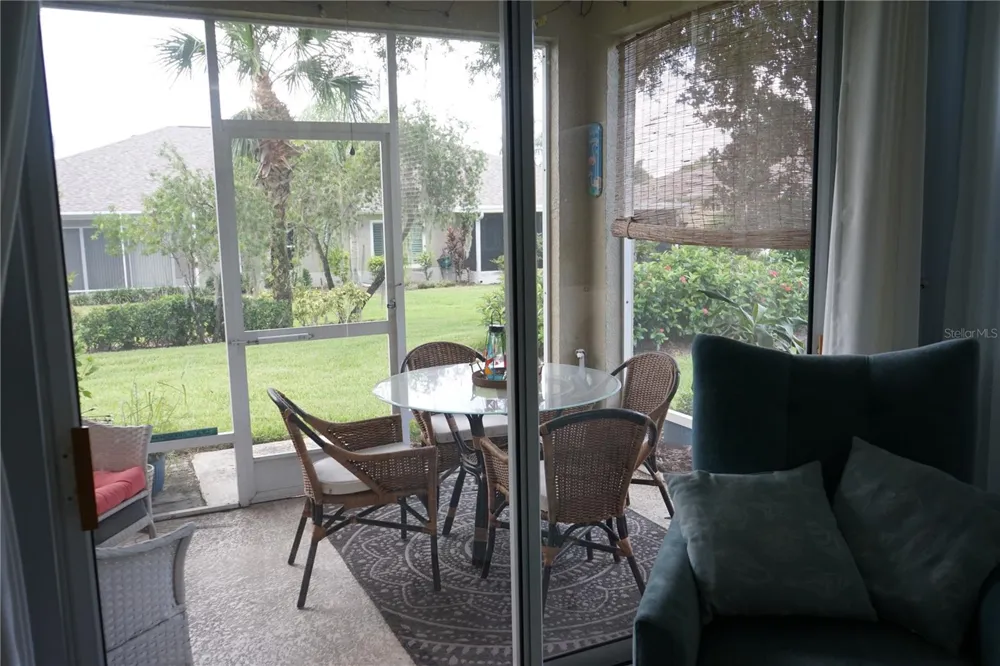 2032 INVERNESS GREENS DRIVE #76 Sun City Center, FL 33573