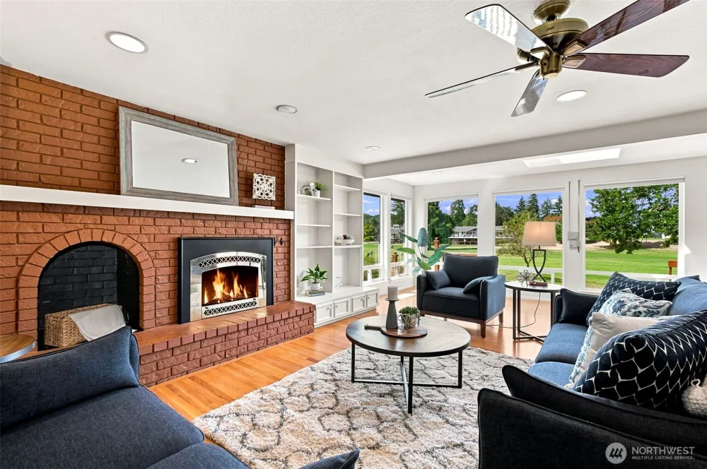 8205 Amber Drive SW Lakewood, WA 98498