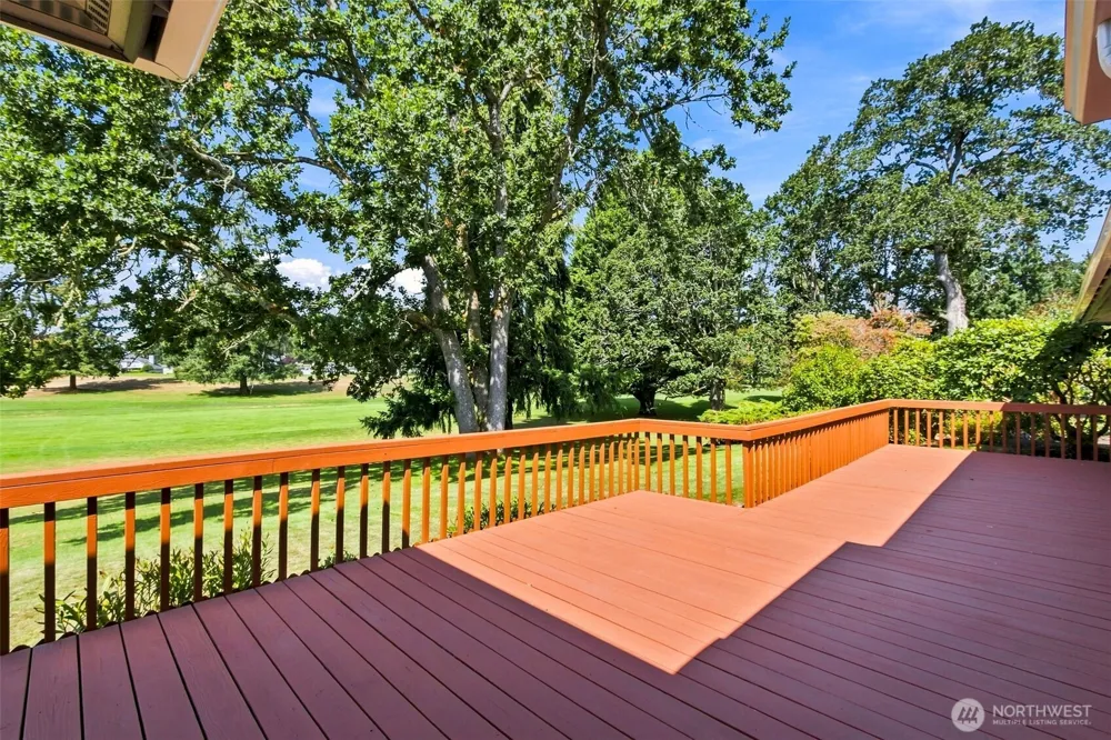 8205 Amber Drive SW Lakewood, WA 98498
