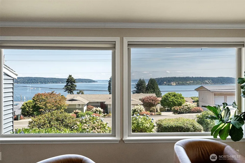 7108 Soundview Drive NW Gig Harbor, WA 98335