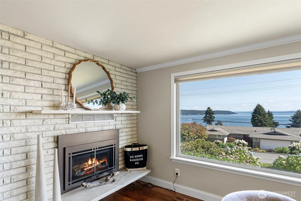 7108 Soundview Drive NW Gig Harbor, WA 98335