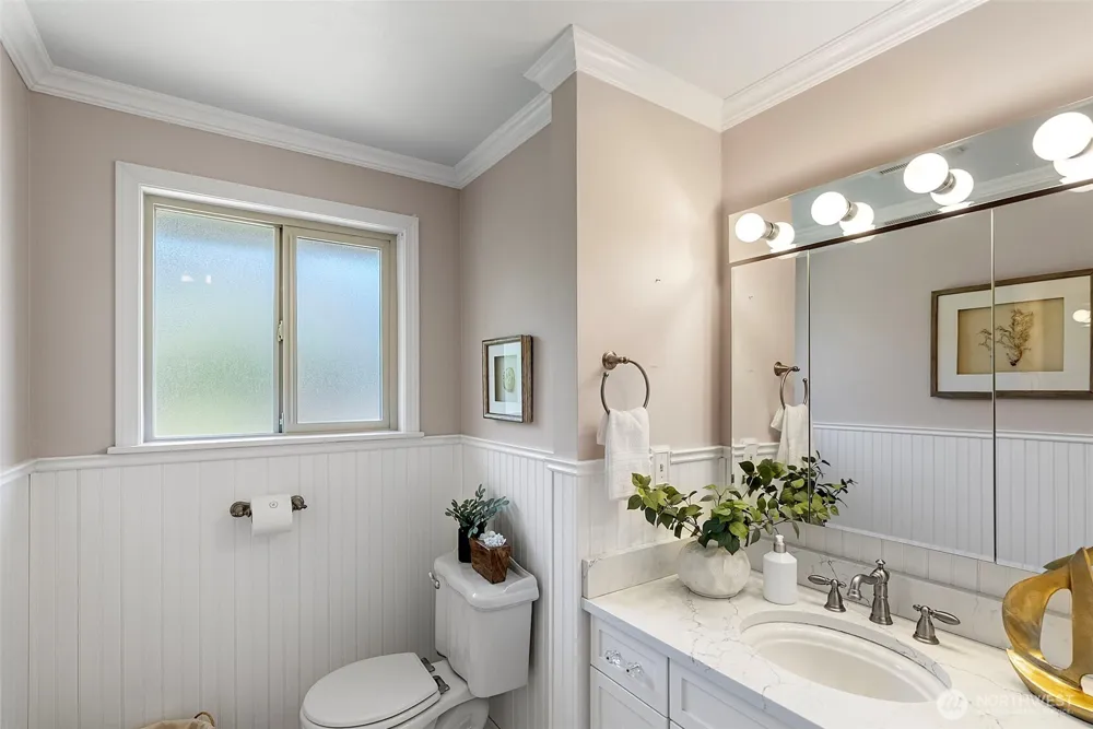 7108 Soundview Drive NW Gig Harbor, WA 98335