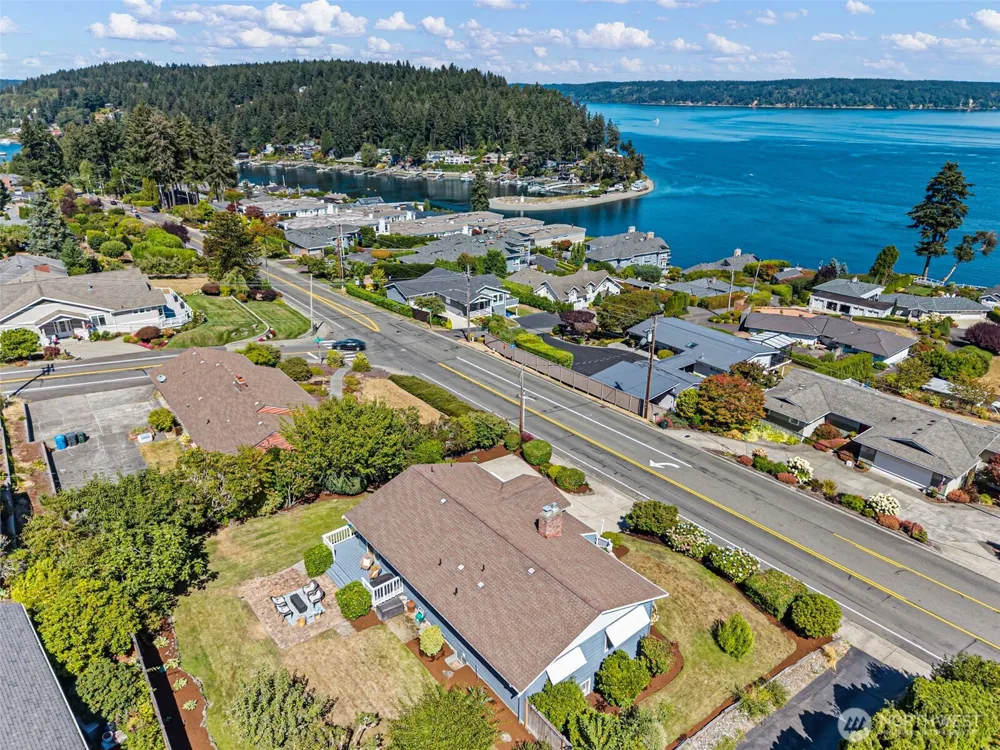 7108 Soundview Drive NW Gig Harbor, WA 98335
