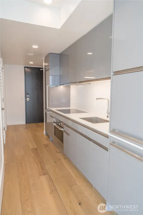 1808 Minor Avenue #1402