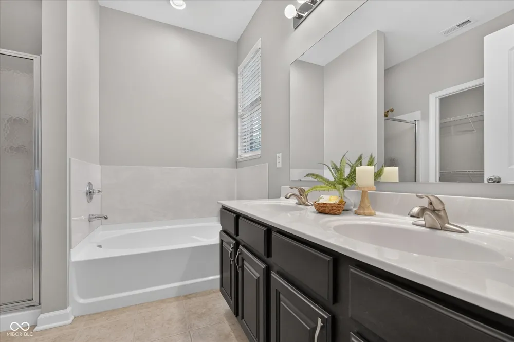 16408 Trace Boulevard Westfield, IN 46074