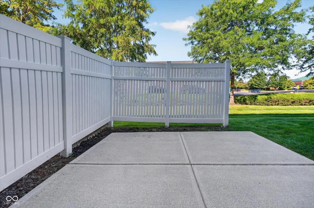16408 Trace Boulevard Westfield, IN 46074
