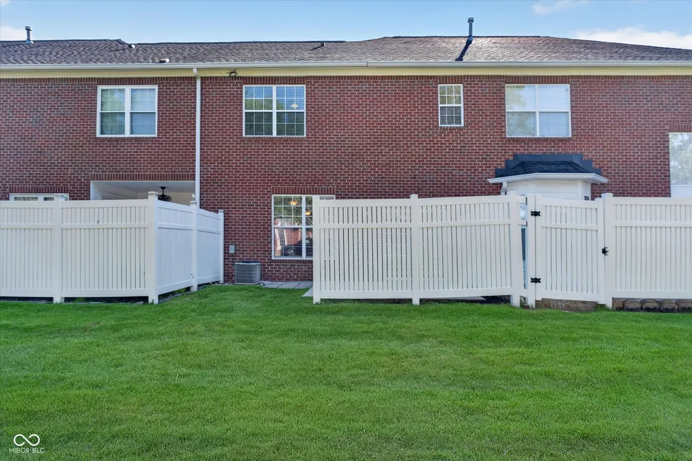 16408 Trace Boulevard Westfield, IN 46074