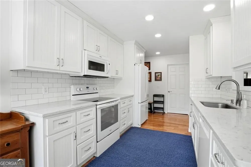 4209 Green CT Villa Rica, GA 30180