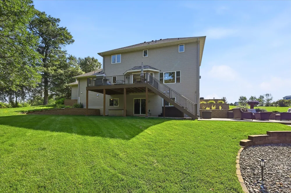 27354 107th Street NW Zimmerman, MN 55398