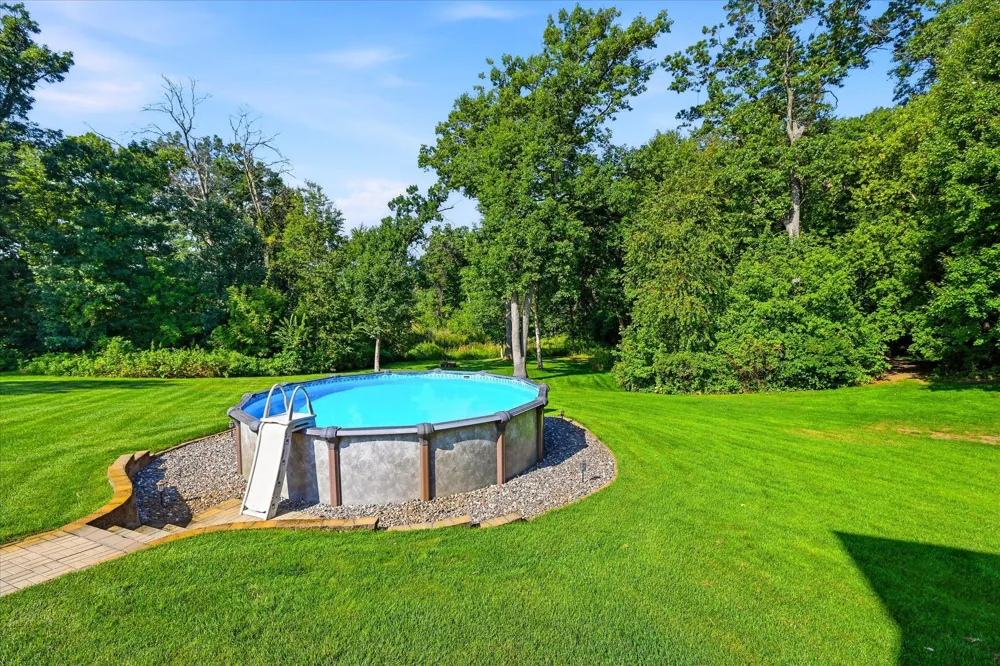 27354 107th Street NW Zimmerman, MN 55398