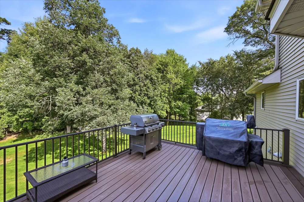 27354 107th Street NW Zimmerman, MN 55398