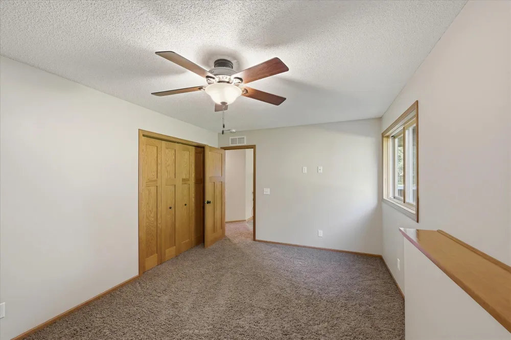 27354 107th Street NW Zimmerman, MN 55398