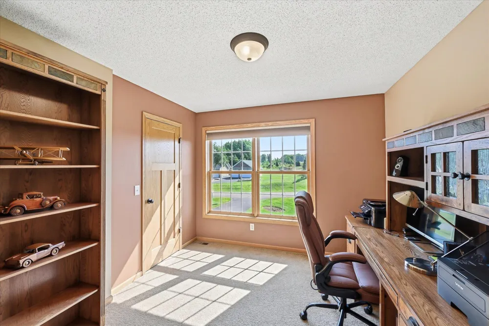 27354 107th Street NW Zimmerman, MN 55398