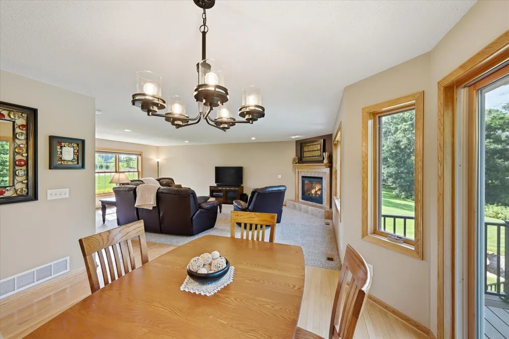 27354 107th Street NW Zimmerman, MN 55398