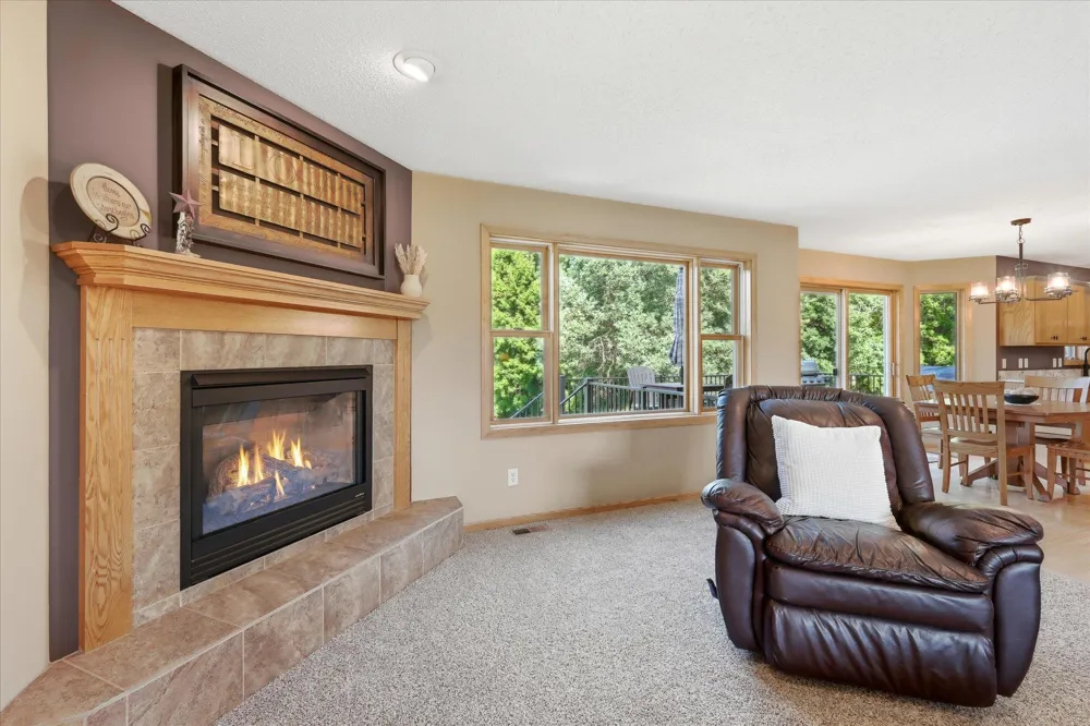 27354 107th Street NW Zimmerman, MN 55398