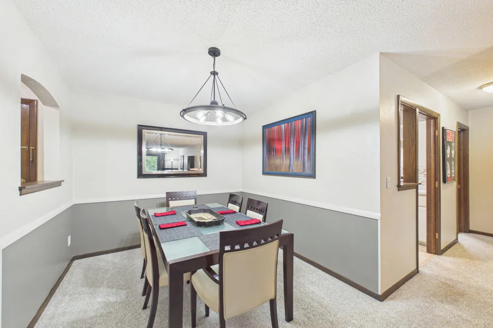 2200 Nevada Avenue S #321 Saint Louis Park, MN 55426