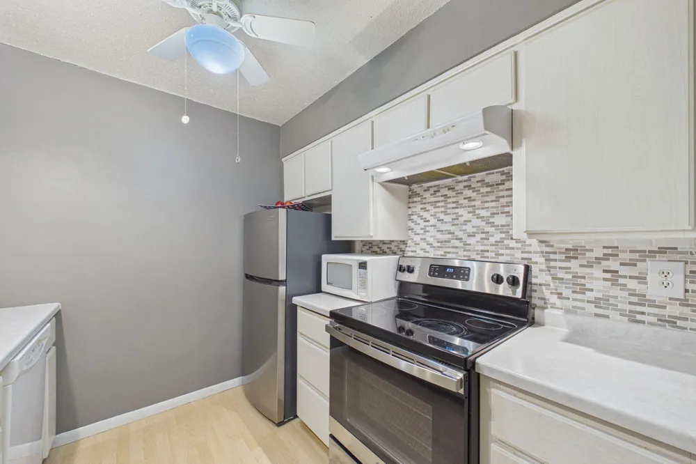 2200 Nevada Avenue S #321 Saint Louis Park, MN 55426