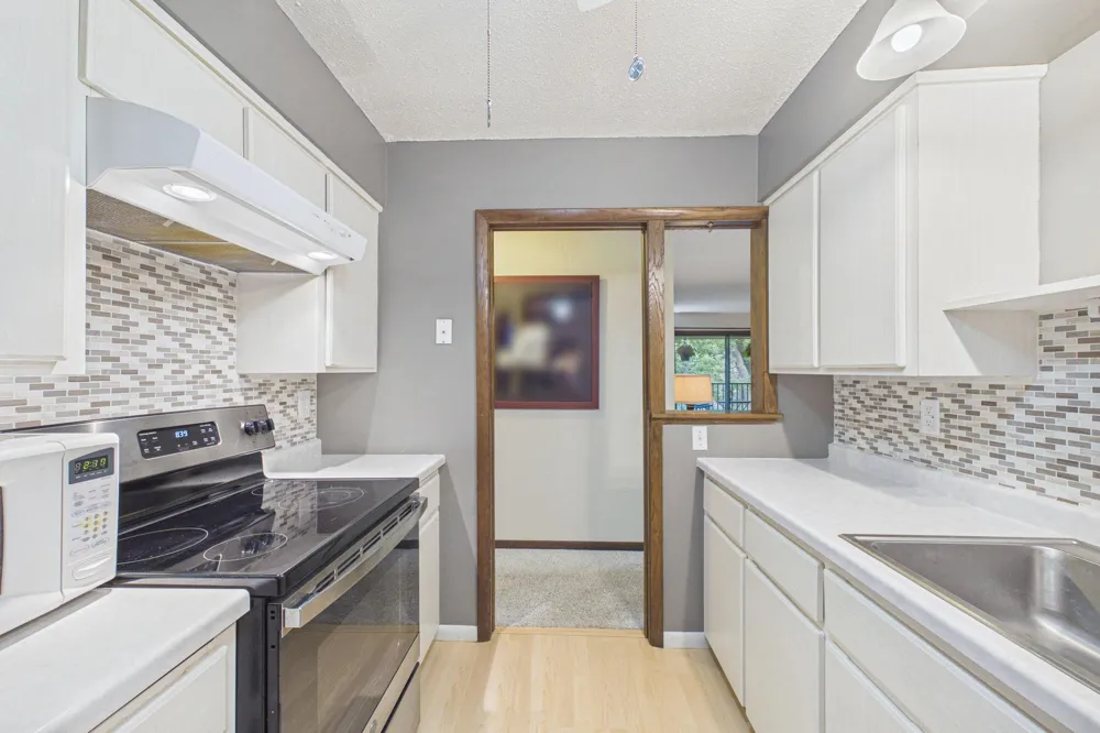 2200 Nevada Avenue S #321 Saint Louis Park, MN 55426