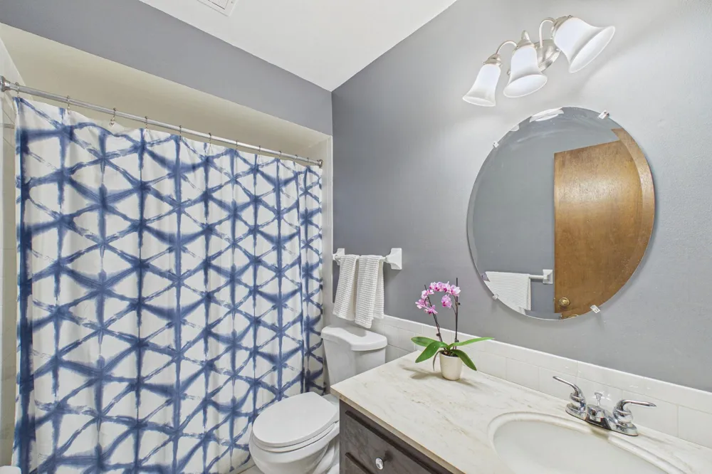 2200 Nevada Avenue S #321 Saint Louis Park, MN 55426