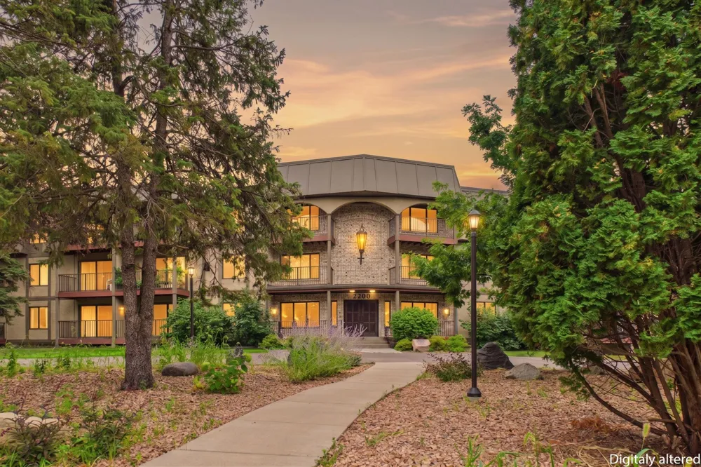 2200 Nevada Avenue S #321 Saint Louis Park, MN 55426