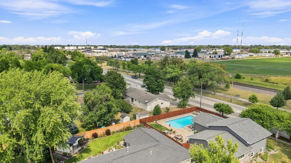 2101 20th Street S Moorhead, MN 56560