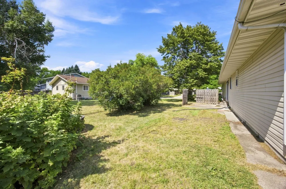 2101 20th Street S Moorhead, MN 56560