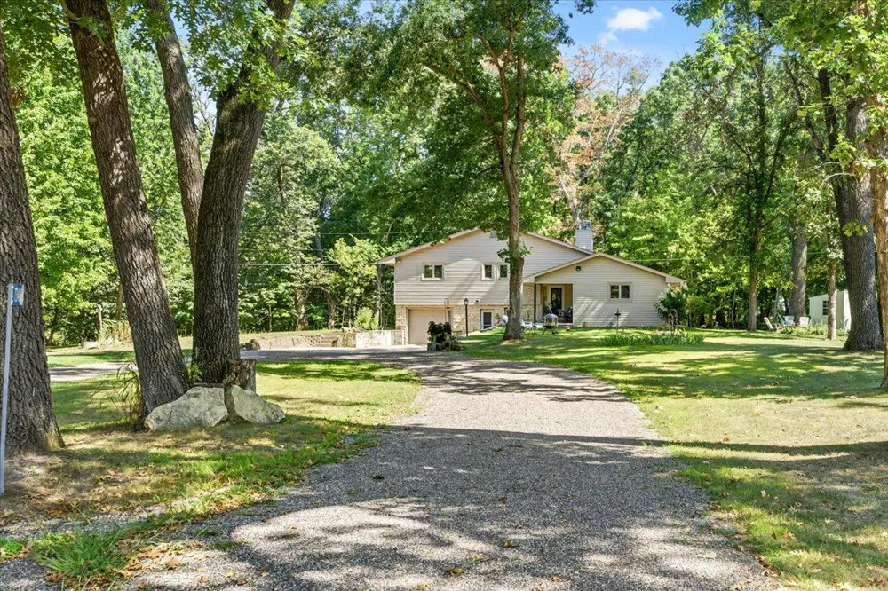 73466 318th Avenue Lake City, MN 55041