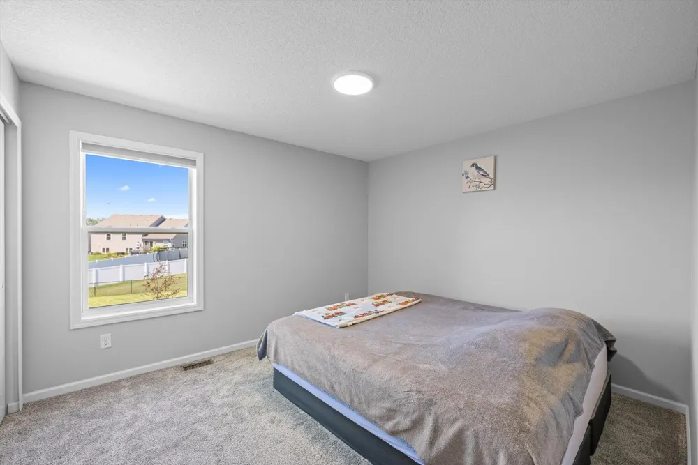 13772 Apollo Way Rosemount, MN 55068