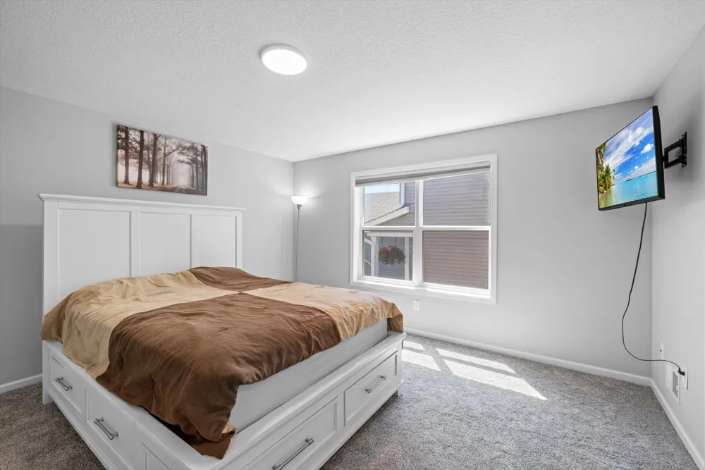 13772 Apollo Way Rosemount, MN 55068