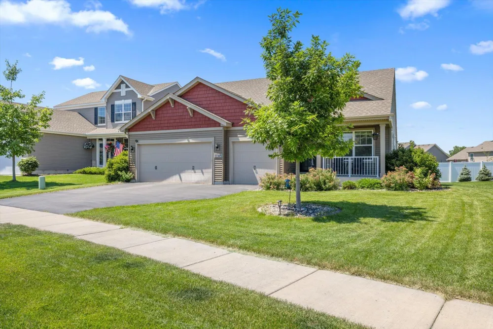 13772 Apollo Way Rosemount, MN 55068