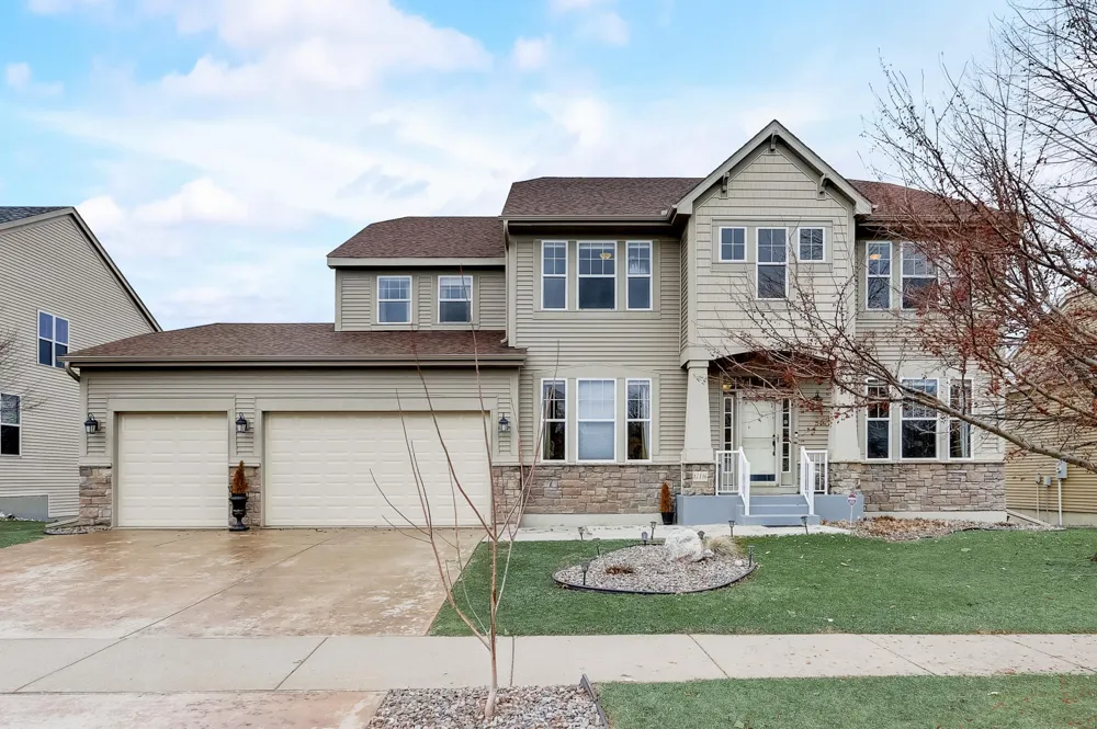 17116 72nd Place Maple Grove, MN 55311
