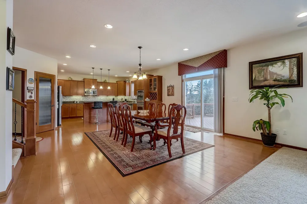 17116 72nd Place Maple Grove, MN 55311