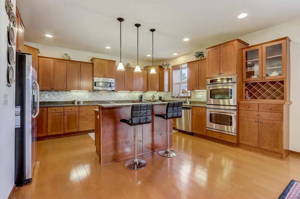 17116 72nd Place Maple Grove, MN 55311
