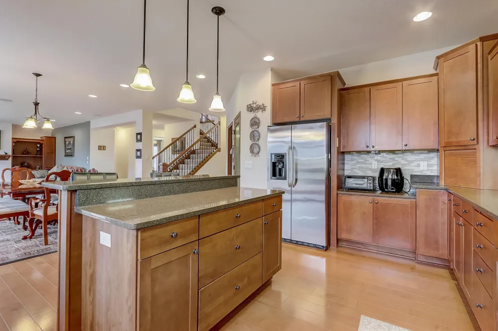 17116 72nd Place Maple Grove, MN 55311