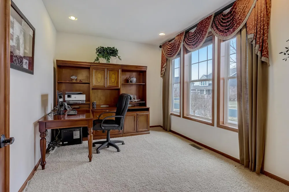 17116 72nd Place Maple Grove, MN 55311