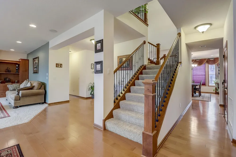 17116 72nd Place Maple Grove, MN 55311