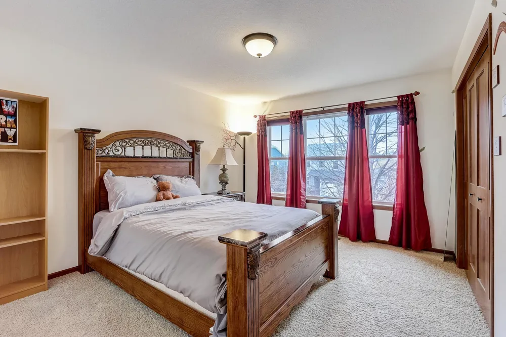 17116 72nd Place Maple Grove, MN 55311