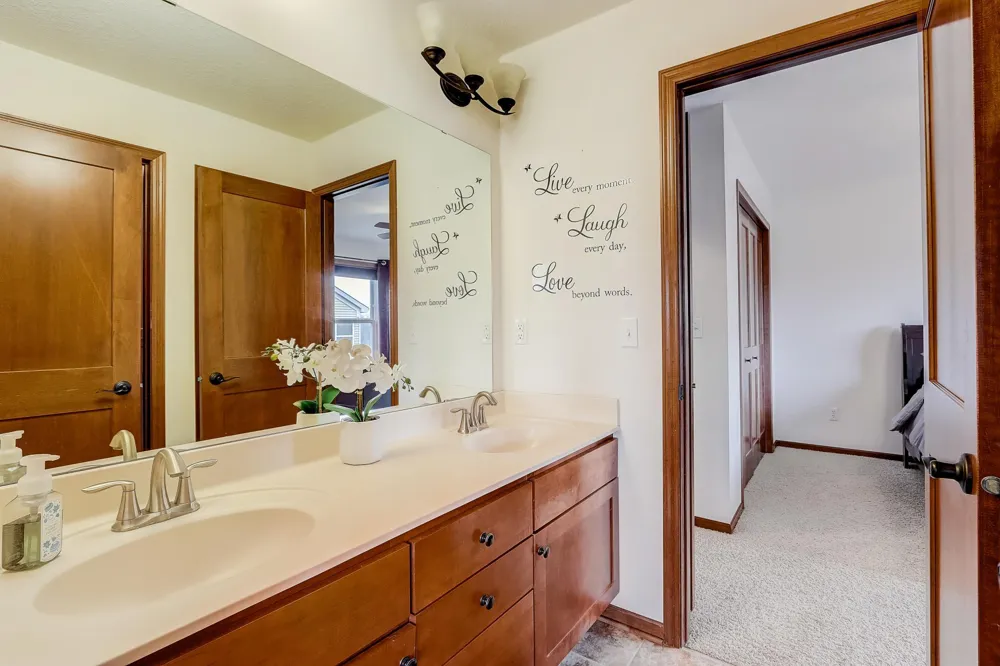 17116 72nd Place Maple Grove, MN 55311