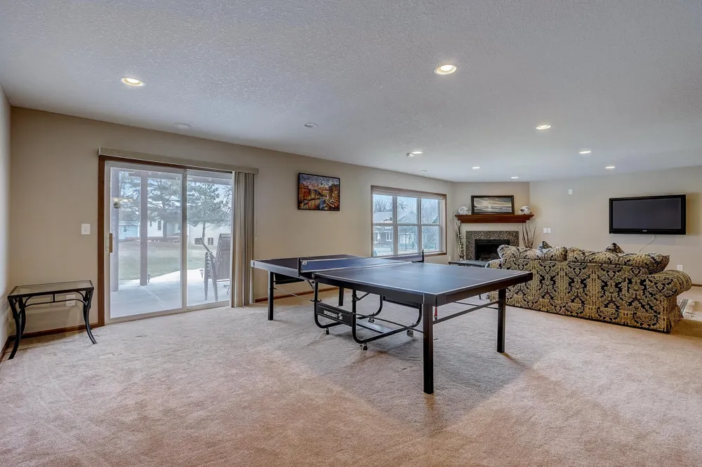 17116 72nd Place Maple Grove, MN 55311