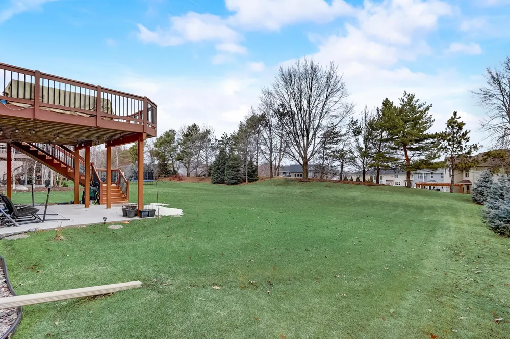 17116 72nd Place Maple Grove, MN 55311