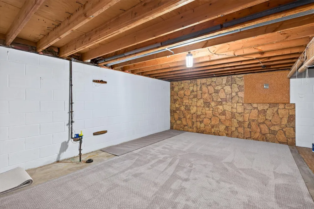 8305 69th Street S Cottage Grove, MN 55016